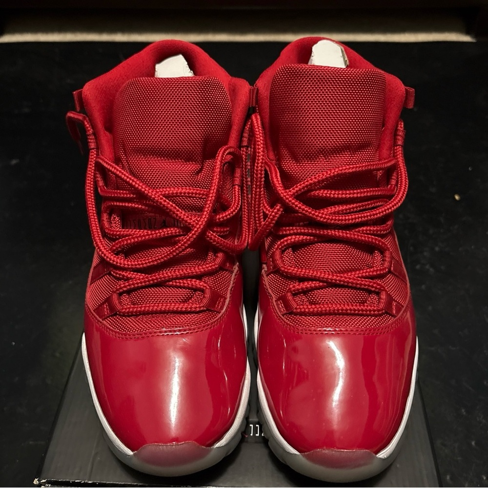 Air Jordan 11 Retro HIGH Win like ‘96